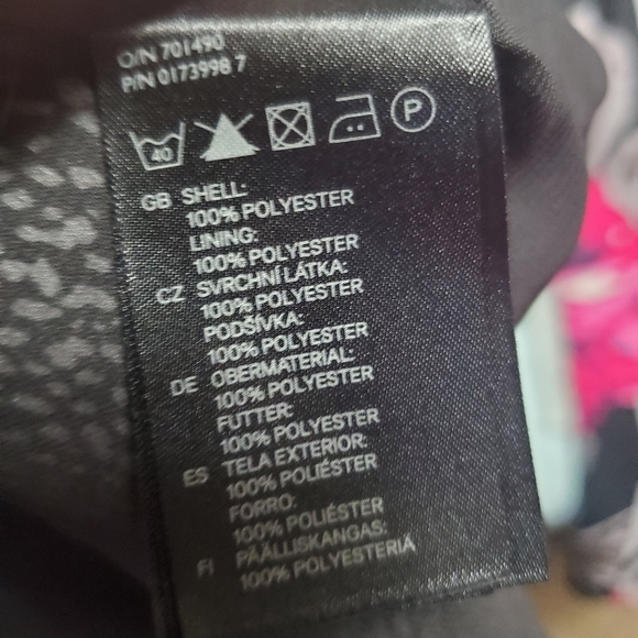 Dress - Picture 6 of 7